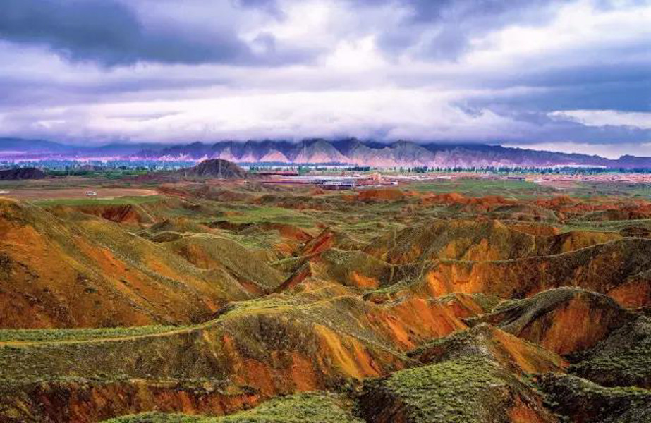 岁月回响在甘肃大地
