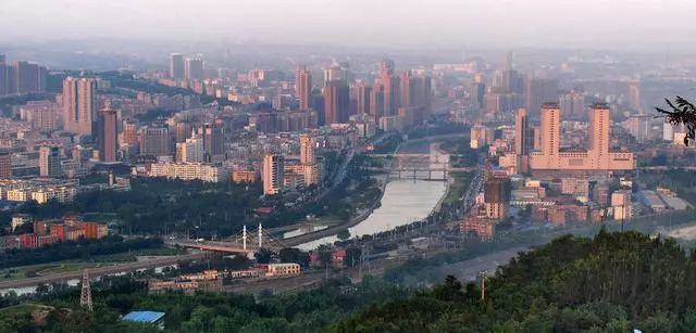 阳泉，历史光辉与现代风采的交相辉映